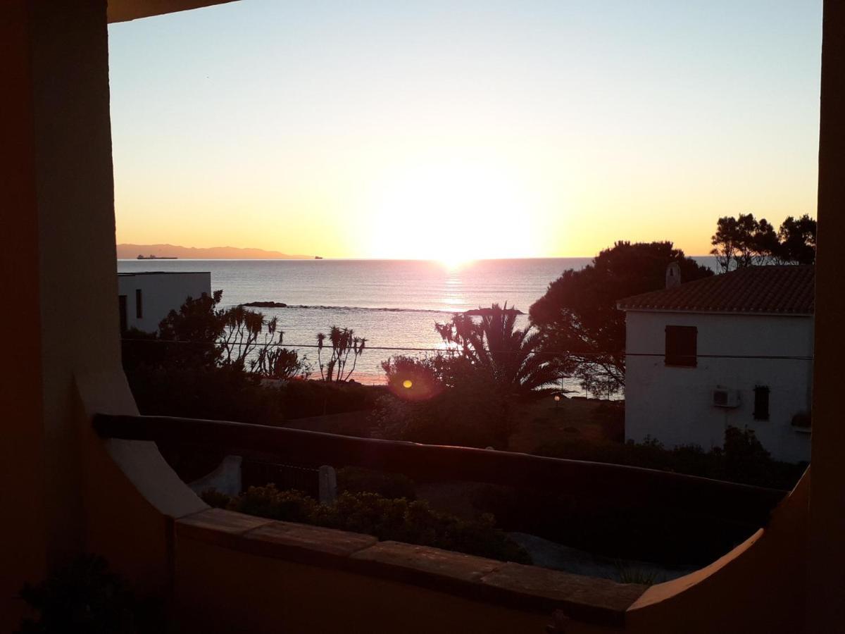 Villa Dolly Porto Columbu - Perd'E Sali エクステリア 写真